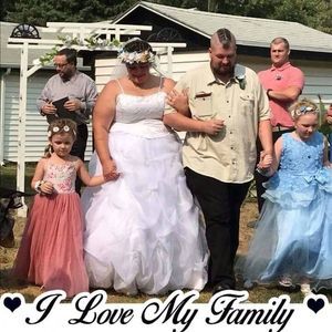 Meet your Posher, Kaleigh